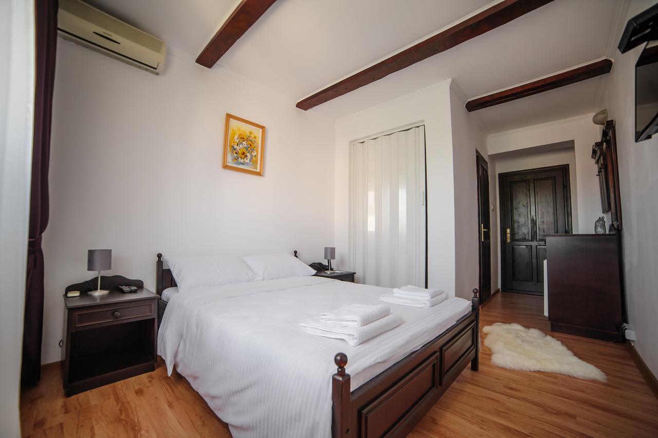 Hotel Gala Oradea Zimmer foto